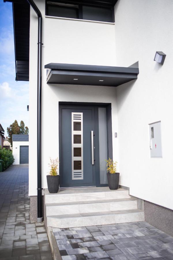 Villa Spa Heaven Novska Exterior photo